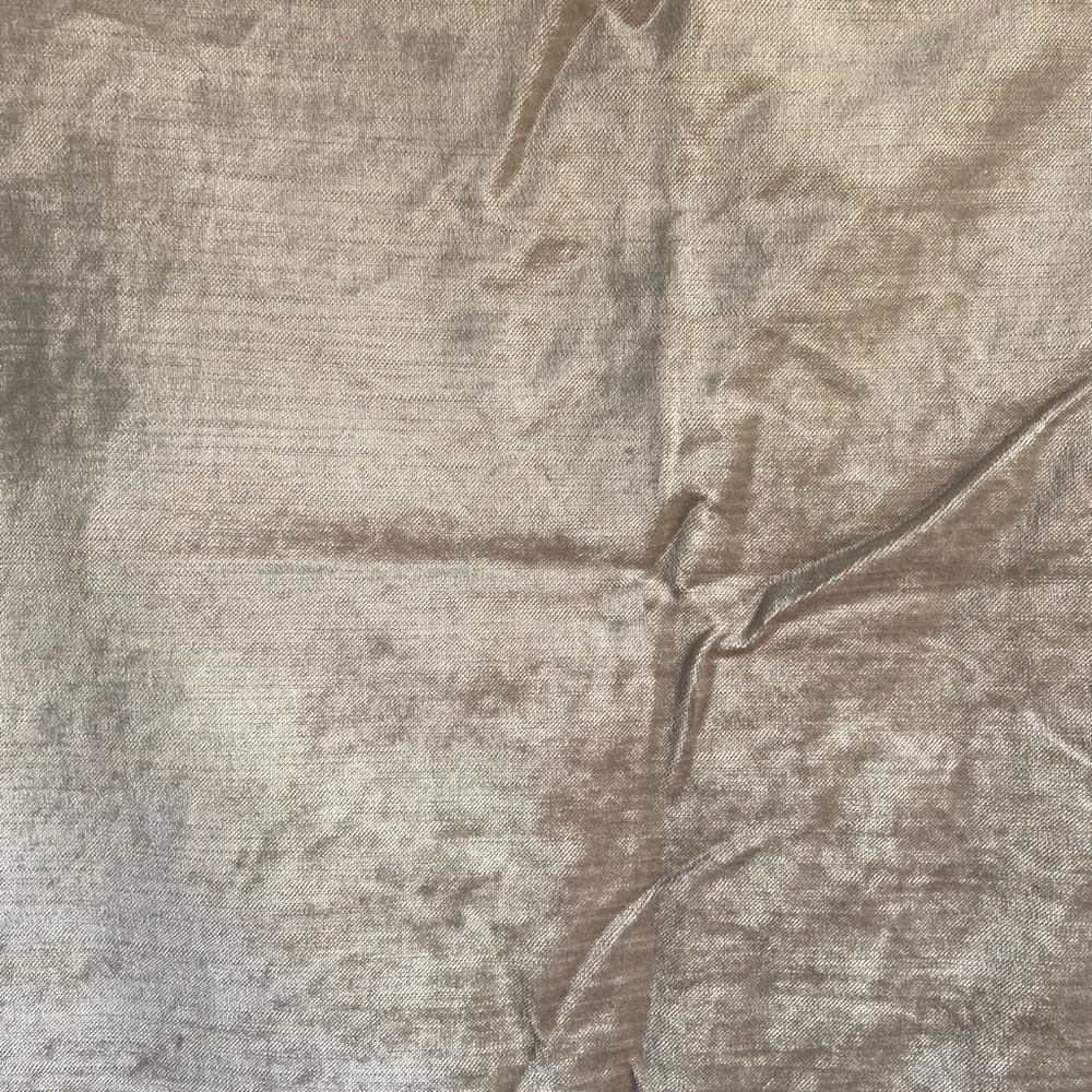 (1) West Elm pillow sham